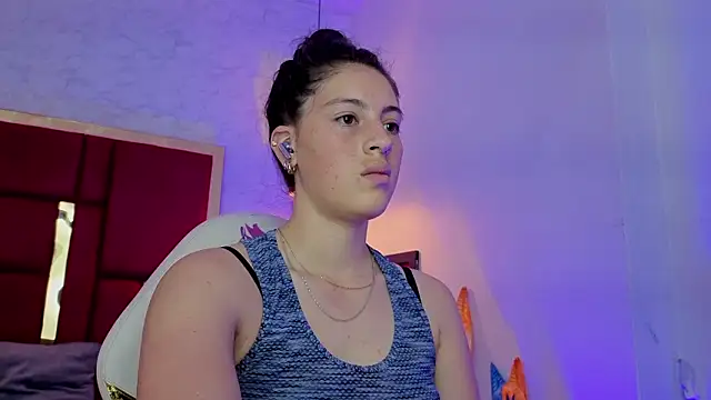 moon winy online show from March 2026 11:16:01 AM