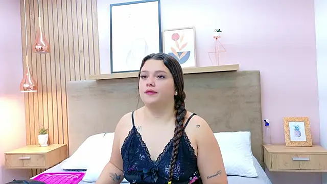 Tessa Stone online show from January 2026 01:54:02 AM