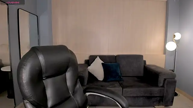 Snapshot of CelesteMoonX chatting on June 2026 02:53:01 AM CelesteMoonX online show from June 2026 02:53:01 AM