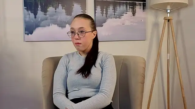 VenaAnge online show from October 2025 08:59:01 AM