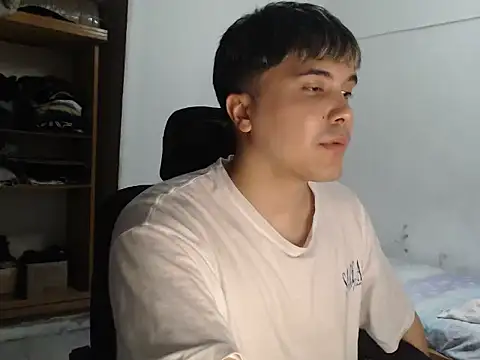 CuteAlexBoy online show from February 2026 10:06:02 PM