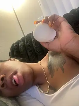 Caramel Squirt64 online show from October 2025 07:33:01 AM