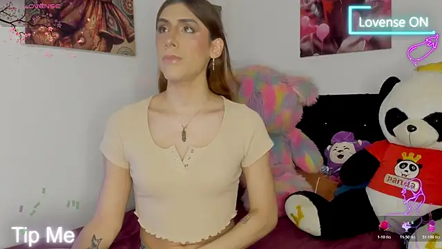 Snapshot of Ariadnne16 chatting on April 2026 11:29:02 PM Ariadnne16 online show from April 2026 11:29:02 PM