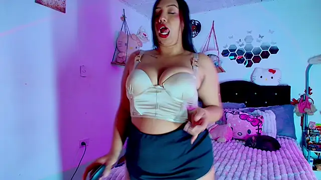 Lunaira Deep online show from January 2026 10:25:01 PM