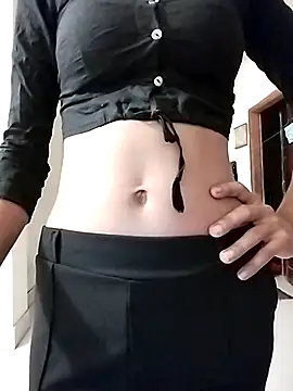 Snapshot of Ratri-Biswas chatting on November 2025 05:46:02 PM Ratri-Biswas online show from November 2025 05:46:02 PM