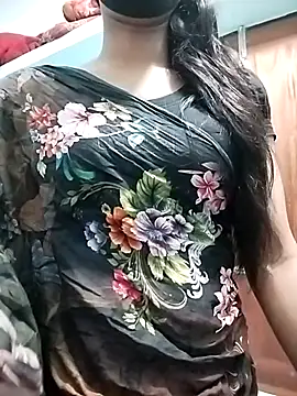 Snapshot of Ratri-Biswas chatting on May 2026 03:53:01 PM Ratri-Biswas online show from May 2026 03:53:01 PM