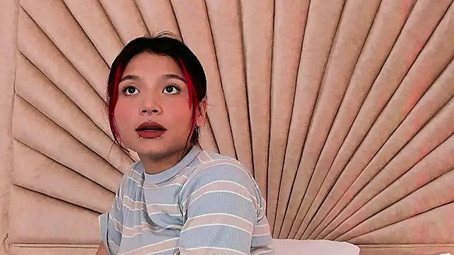 Emma duff online show from October 2025 11:53:02 AM