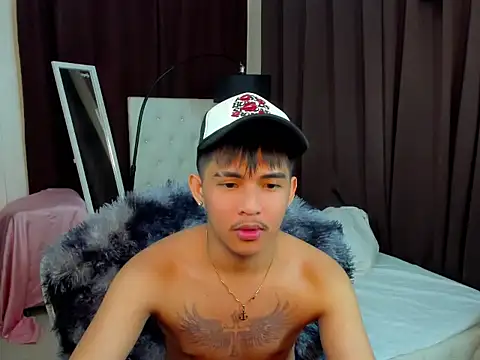 hardwildcock online show from October 2025 04:40:02 PM