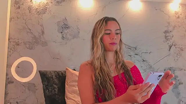 Karina chastillo online show from March 2026 11:10:02 AM