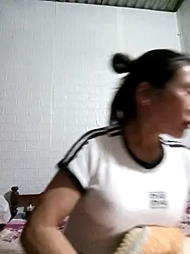 tabby-cat11 online show from November 2025 05:28:02 AM