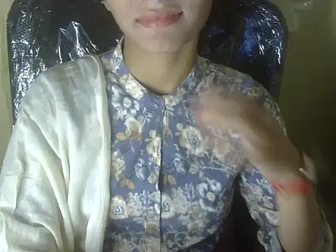 Shezi N online show from November 2025 01:33:02 PM