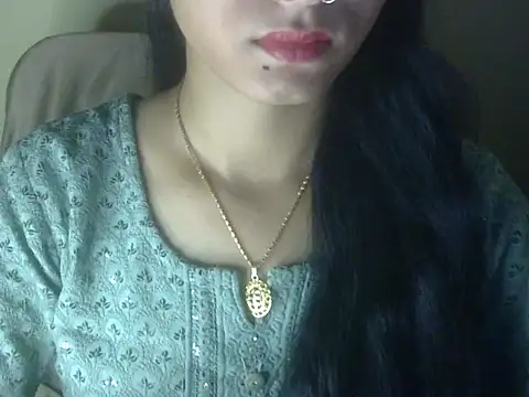 Snapshot of Shezi_N chatting on June 2026 02:21:01 PM Shezi N online show from June 2026 02:21:01 PM