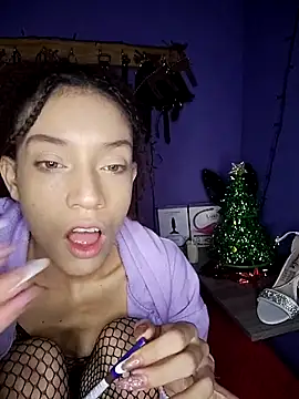 Snapshot of Luna-Vixen1 chatting on November 2025 10:25:01 AM Luna-Vixen1 online show from November 2025 10:25:01 AM