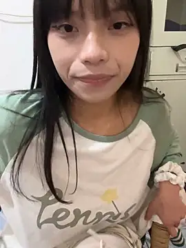 wanwan0418 online show from October 2025 01:56:02 PM