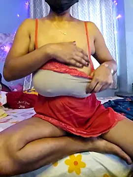 Snapshot of Desi_Maya69 chatting on April 2026 05:58:01 AM Desi Maya69 online show from April 2026 05:58:01 AM