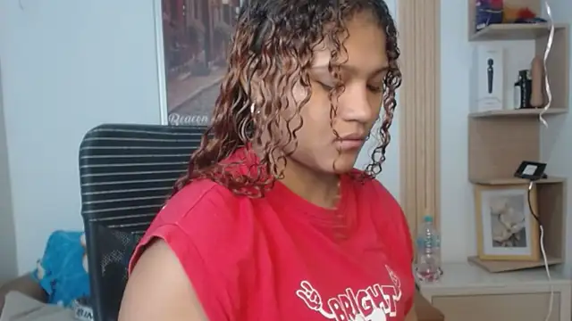 Snapshot of miel_alisha chatting on June 2026 12:53:01 PM miel alisha online show from June 2026 12:53:01 PM