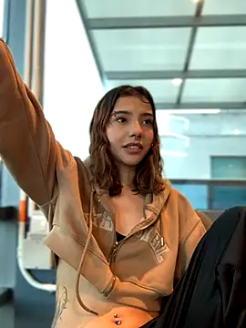 MiaaCute- online show from October 2025 07:16:02 PM