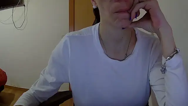 Snapshot of vampirosa@xh chatting on March 2026 12:21:02 PM vampirosaxh online show from March 2026 12:21:02 PM