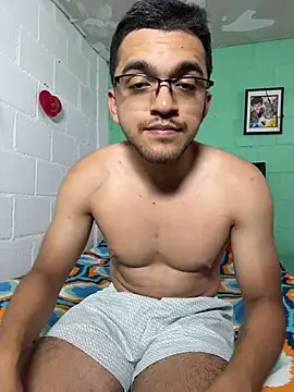 noirwhite online show from October 2025 09:26:02 PM