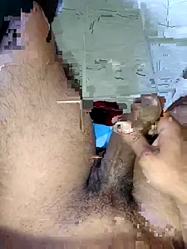 Marcelomhms online show from November 2025 05:00:02 PM