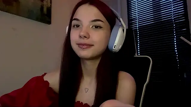 HanaMantanaDell online show from April 2026 03:24:02 PM