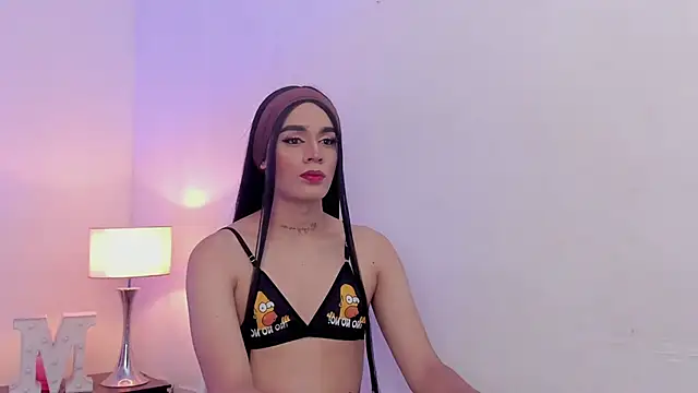 Amelia Brixton online show from April 2026 07:00:02 AM