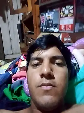 Riqui2k online show from October 2025 12:01:02 AM