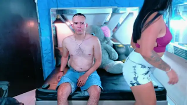 TemptationDual online show from November 2025 06:19:01 PM