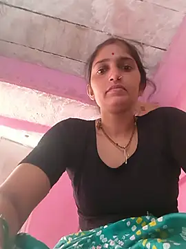 Snapshot of Pooja_shre chatting on June 2026 03:13:01 AM Pooja shre online show from June 2026 03:13:01 AM