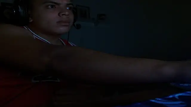 7araujo23 online show from October 2025 07:44:01 AM