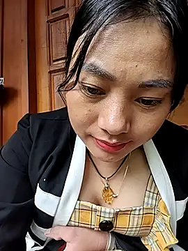 Sinhlinh2020 online show from October 2025 03:01:02 AM