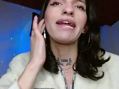 Scarlett crastrawberry online show from April 2026 02:20:02 AM