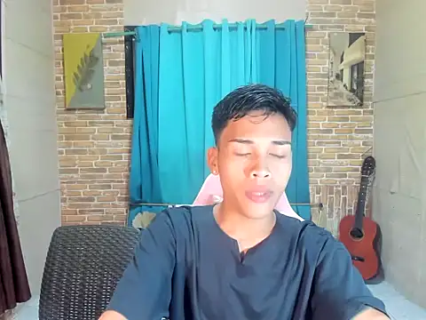 Snapshot of ur_boyjohn_mar chatting on June 2026 01:45:02 PM ur boyjohn mar online show from June 2026 01:45:02 PM