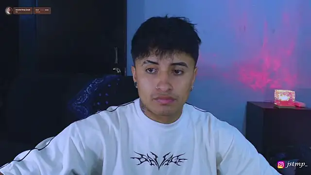 Snapshot of jhon_mendoza_ chatting on November 2025 07:05:02 PM jhon mendoza online show from November 2025 07:05:02 PM