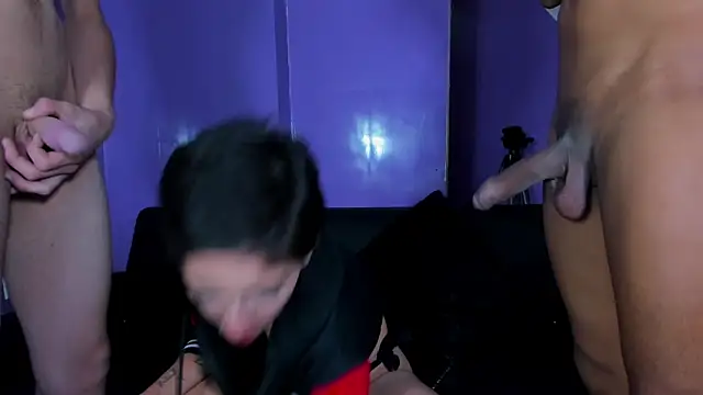 Skinny toy online show from October 2025 07:14:01 PM