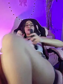 chloebrownn03 online show from February 2026 04:24:02 AM