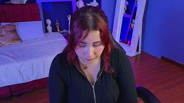 littlee red online show from March 2026 06:58:02 PM