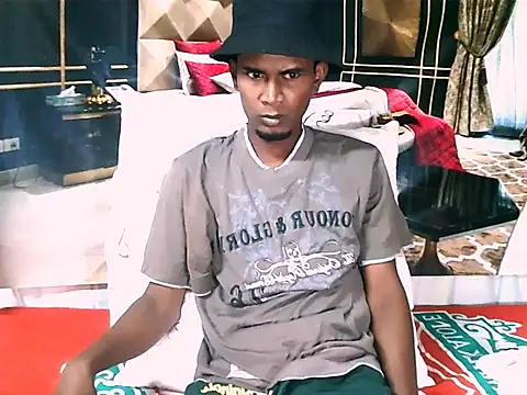 Snapshot of IndianThuggin chatting on April 2026 06:40:01 AM IndianThuggin online show from April 2026 06:40:01 AM