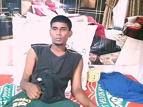 Snapshot of IndianThuggin chatting on May 2026 11:21:01 PM IndianThuggin online show from May 2026 11:21:01 PM