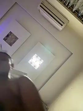 heenashai online show from October 2025 09:04:02 PM