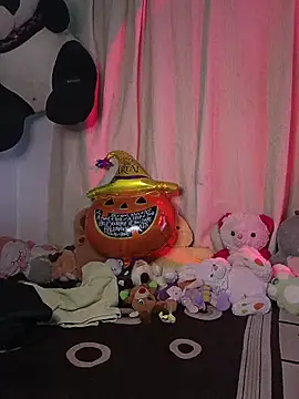 Ladyswap online show from October 2025 03:14:01 AM