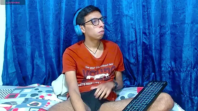 DavTwink3100 online show from March 2026 01:38:01 AM