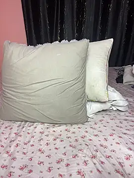 dime213 online show from March 2026 07:44:01 AM