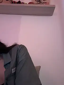 valeriahornier online show from February 2026 12:19:02 AM