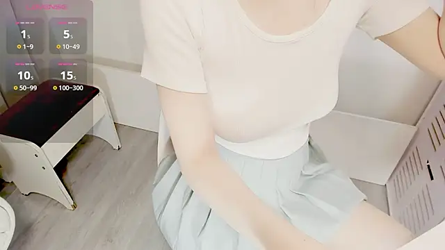 mimi babyyy online show from May 2026 05:32:01 PM