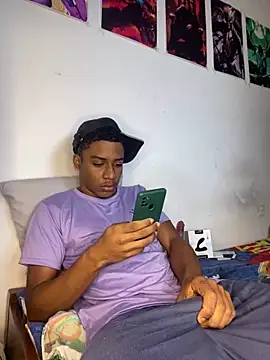 Snapshot of liam_Brooks9 chatting on January 2026 02:10:02 PM liam Brooks9 online show from January 2026 02:10:02 PM