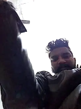 rahulsexyb online show from December 2025 05:53:02 PM