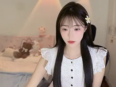 Onecutelittle online show from October 2025 01:21:02 PM