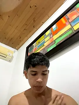 Snapshot of joaoagresivo chatting on October 2025 02:08:02 AM joaoagresivo online show from October 2025 02:08:02 AM