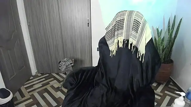 FreszX online show from December 2025 04:47:02 PM